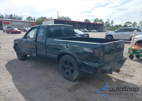 2002 Chevrolet S-10 Ls from USA, damaged, VIN 1GCCS19W528243814